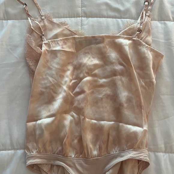 Abercrombie Light Pink Bodysuit Size Small - Picture 5 of 5